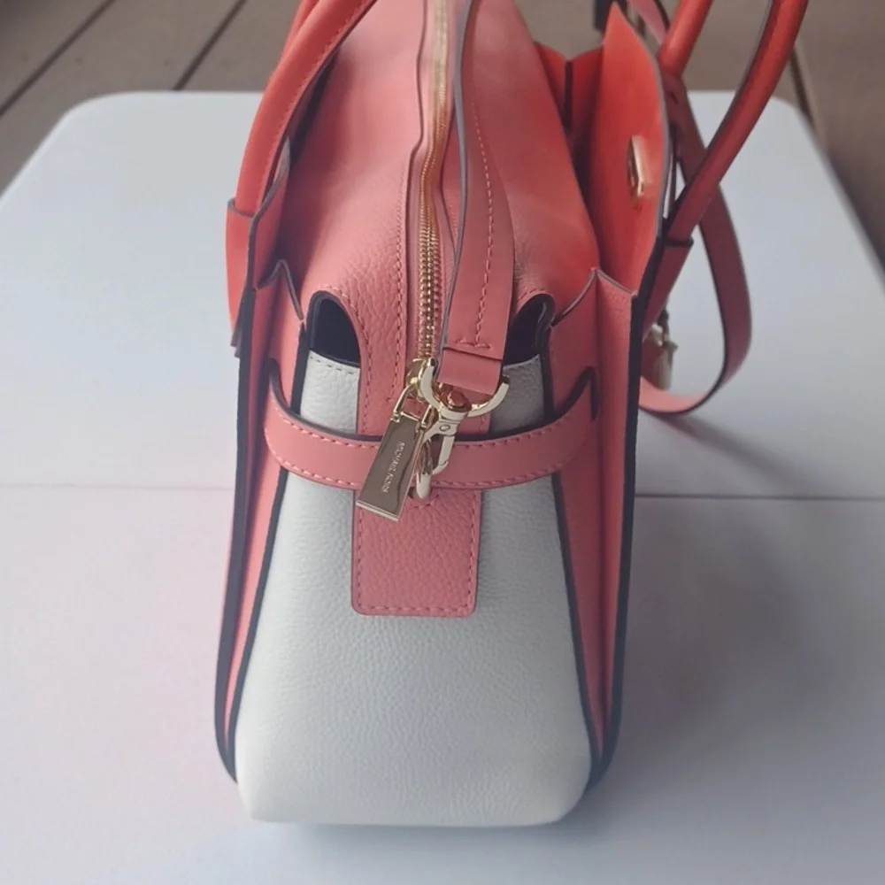 Michael Kors NWT Mercer Medium Belted Satchel - Picture 3 of 13